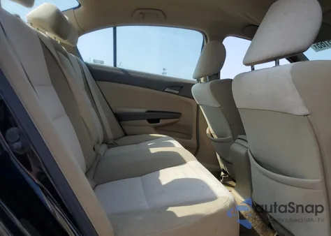 2009 Honda Accord Lxp from USA, damaged, VIN 1HGCP26489A025509